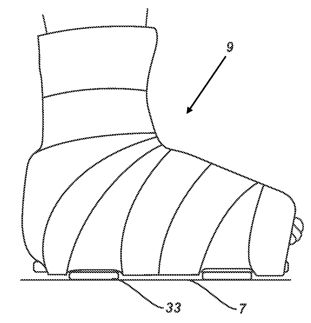 Total Contact Windowed Slipper with a Lid