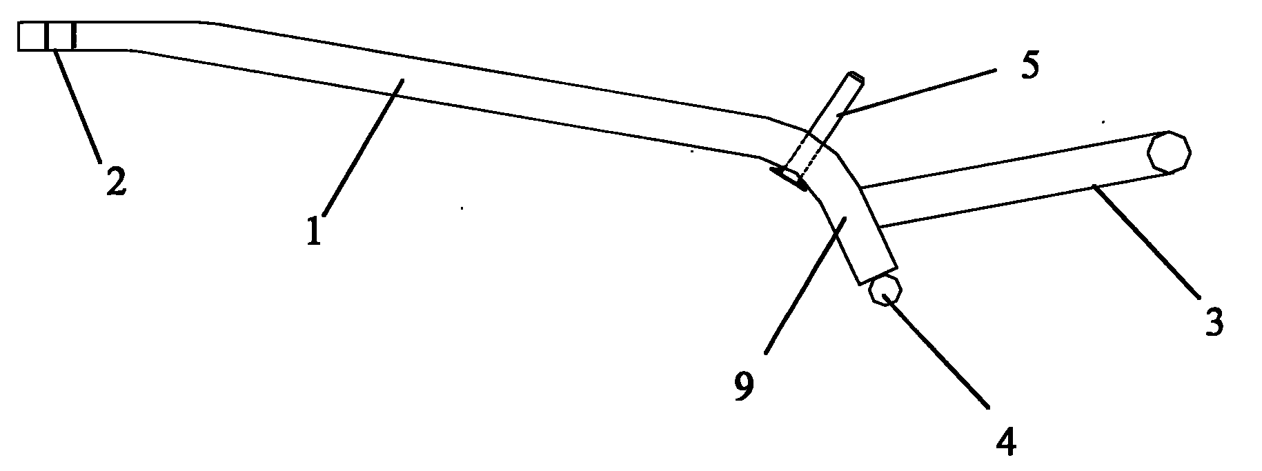 Auxiliary paint spraying device for front cover of sedan