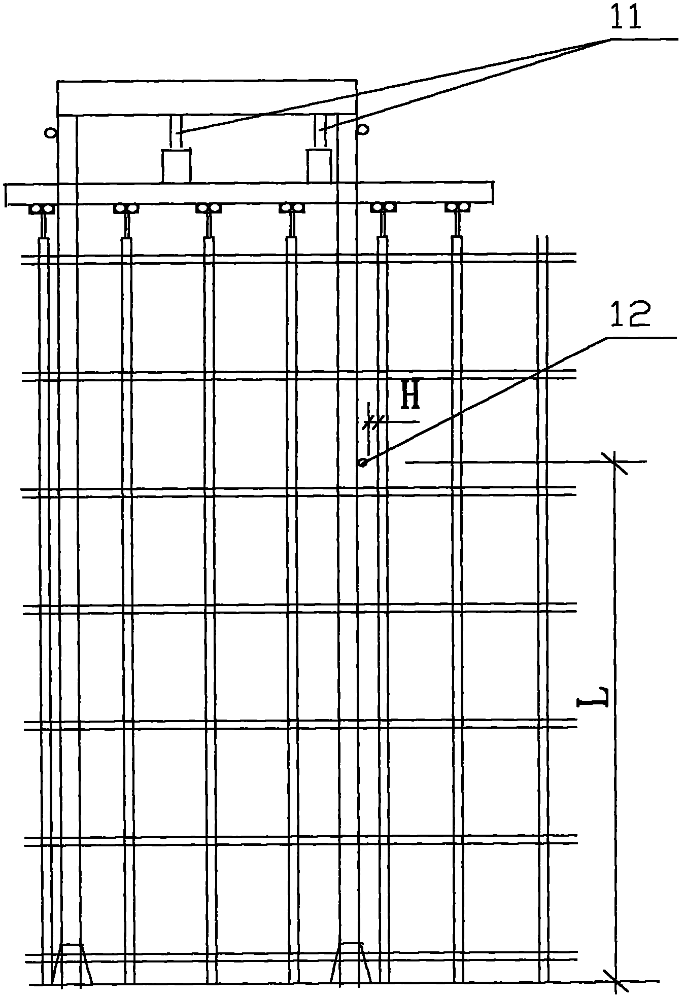 Method for increasing horizontal restraint and improving and determining bearing capacity of supporting frame