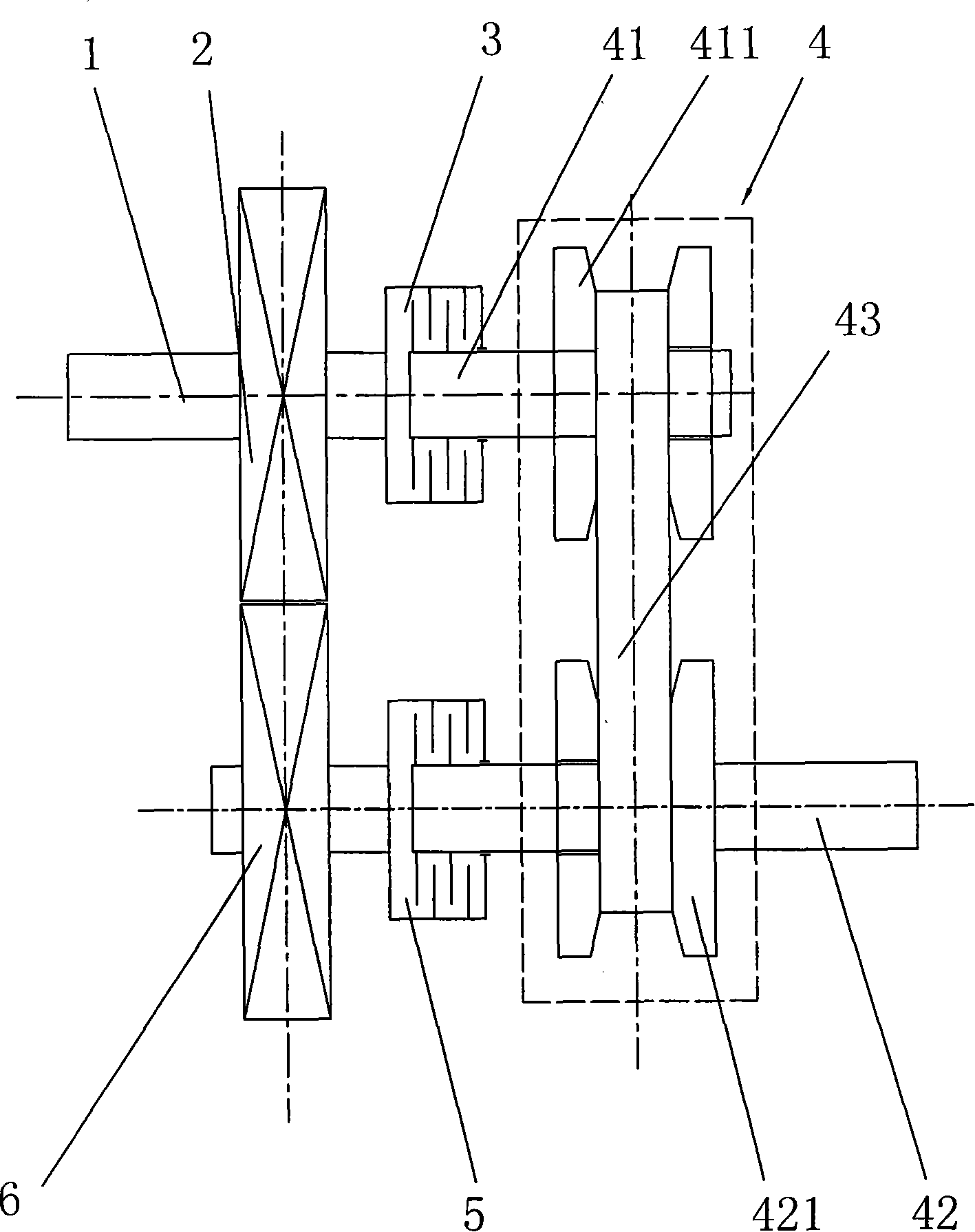 Clutch metal strap type soft starting device