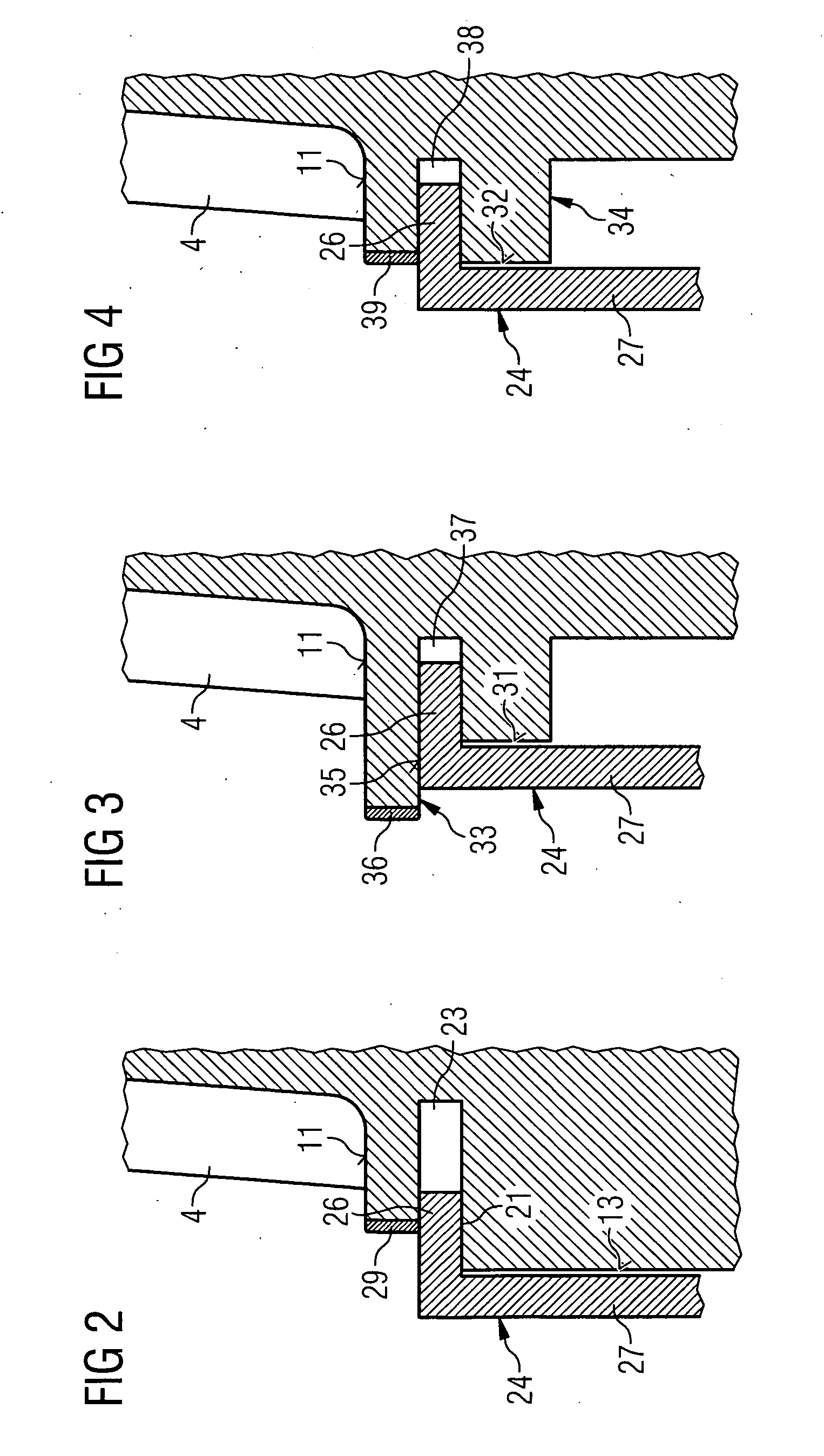 Process for preparing turbine blades or vanes for a subsequent treatment, and associated turbine blade or vane