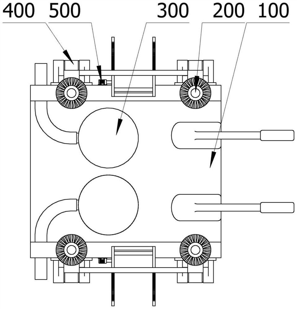 A garden pond cleaning device