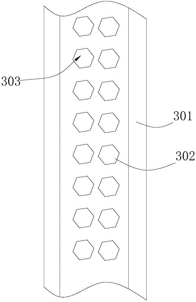 Raw material pulverizer