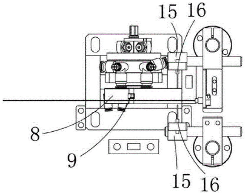 An automatic feeding mechanism