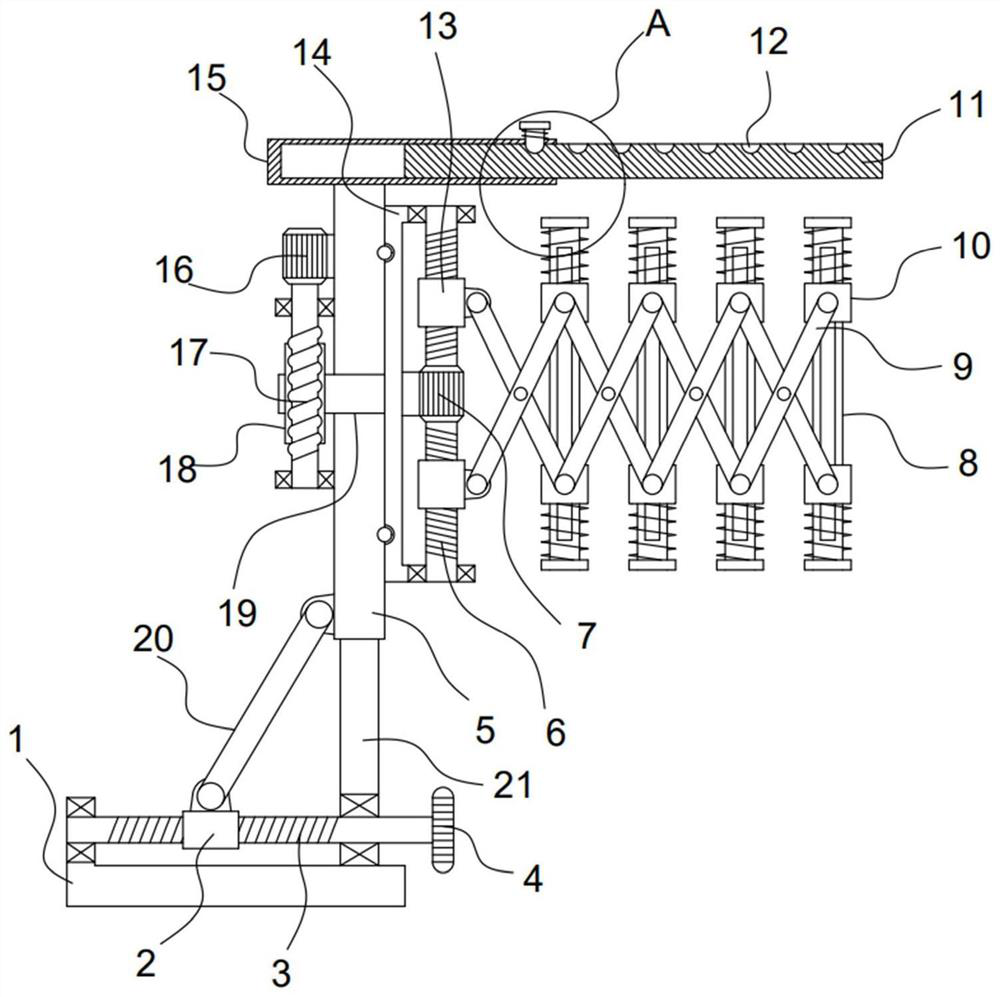 Rotary expansion type LED lighting device