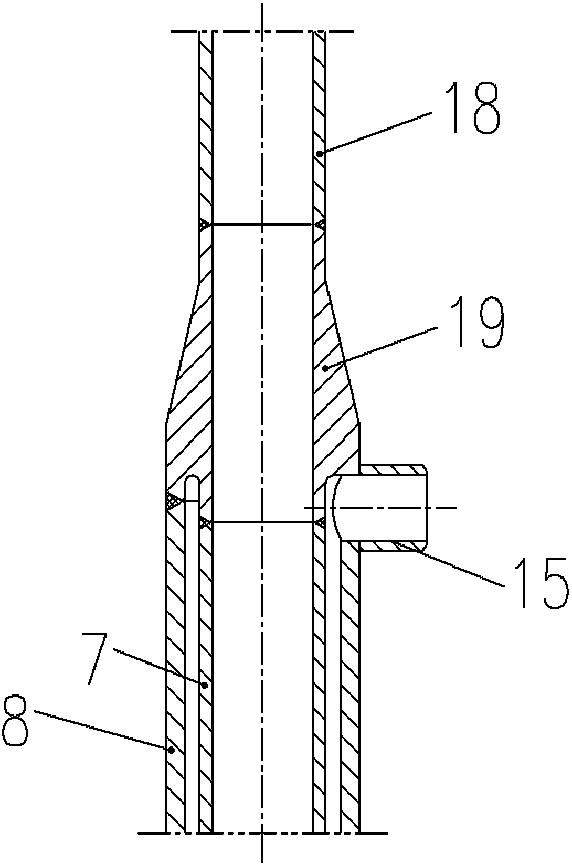 Linear quenching heat exchanger inlet connecting piece and quenching heat exchanger thereof