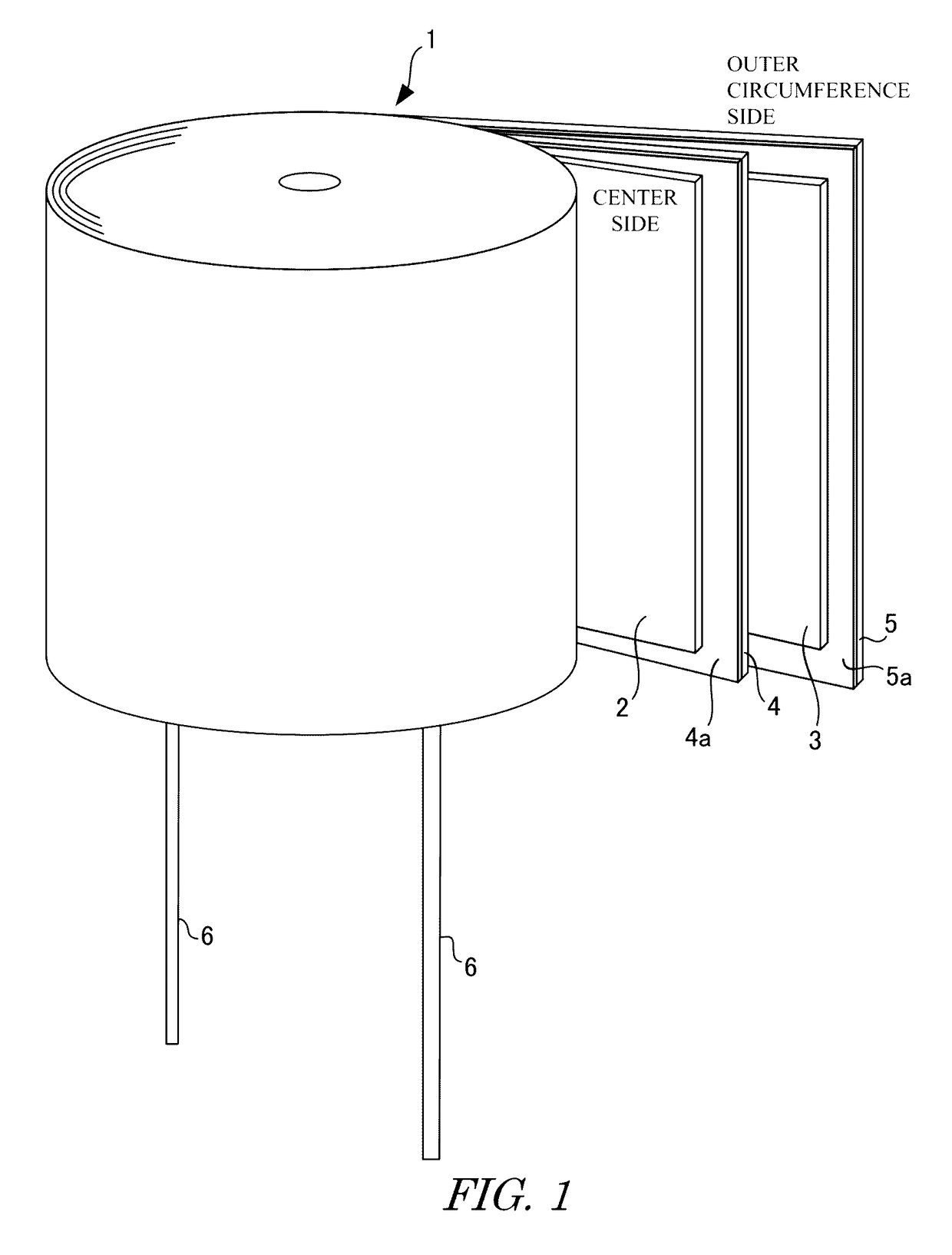 Capacitor and method of manufacturing capacitor