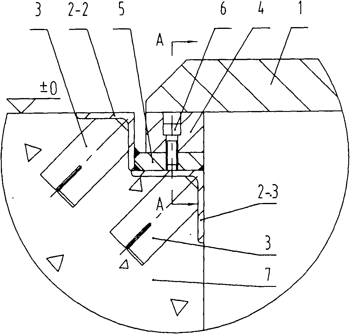 Carriage supporting device of traverse table of forging press