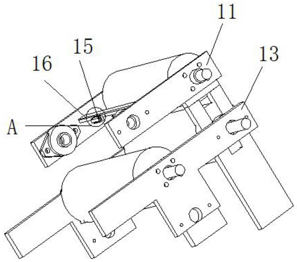 Bamboo shoot shelling device