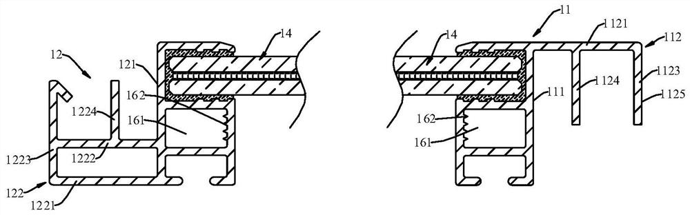 Photovoltaic tile assembly and photovoltaic roof