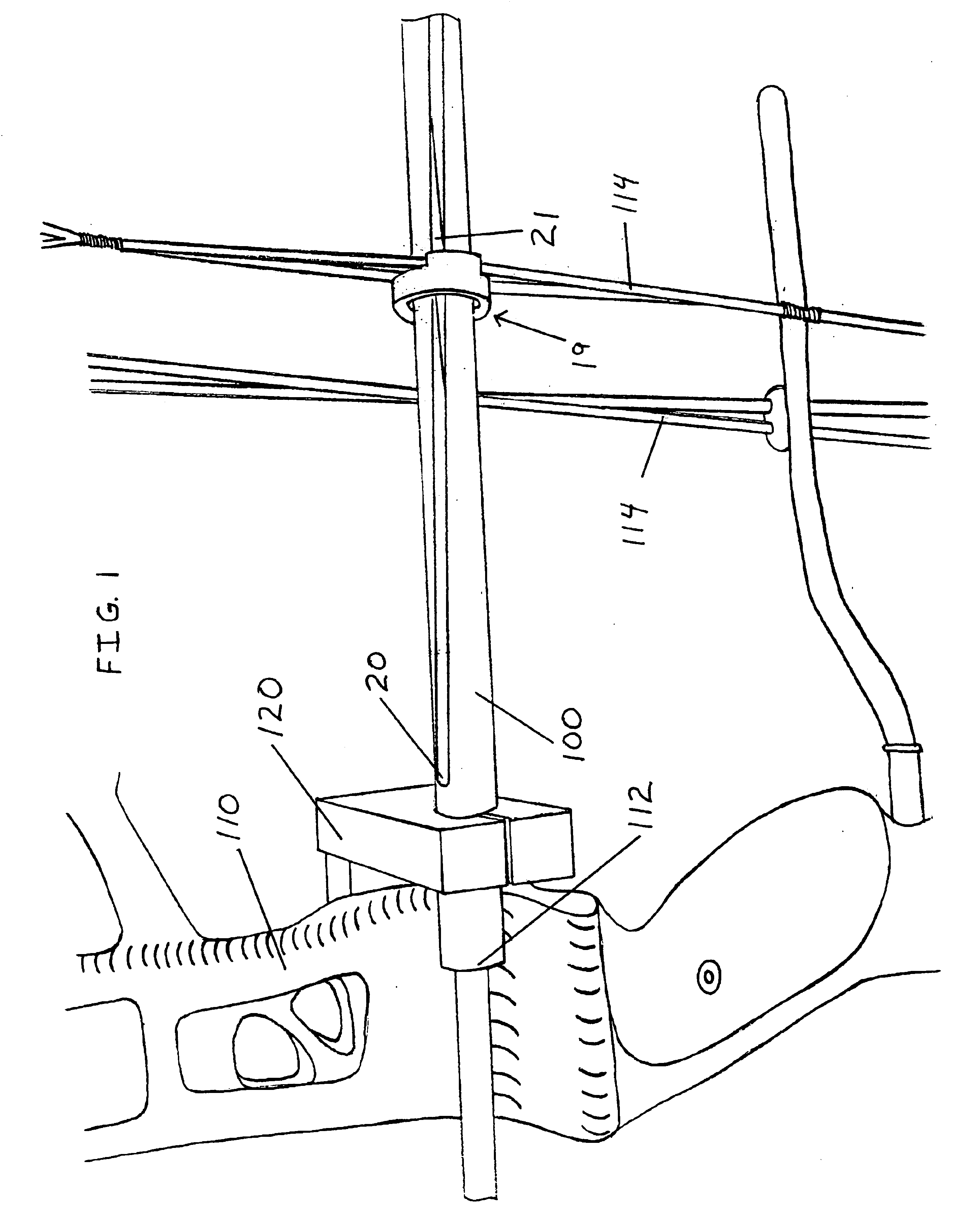 Archery arrow rotation prior to separation from bow