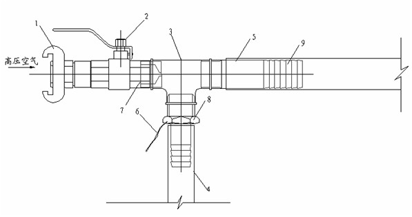 Mechanical explosive-filling device and method for filling explosive by using same