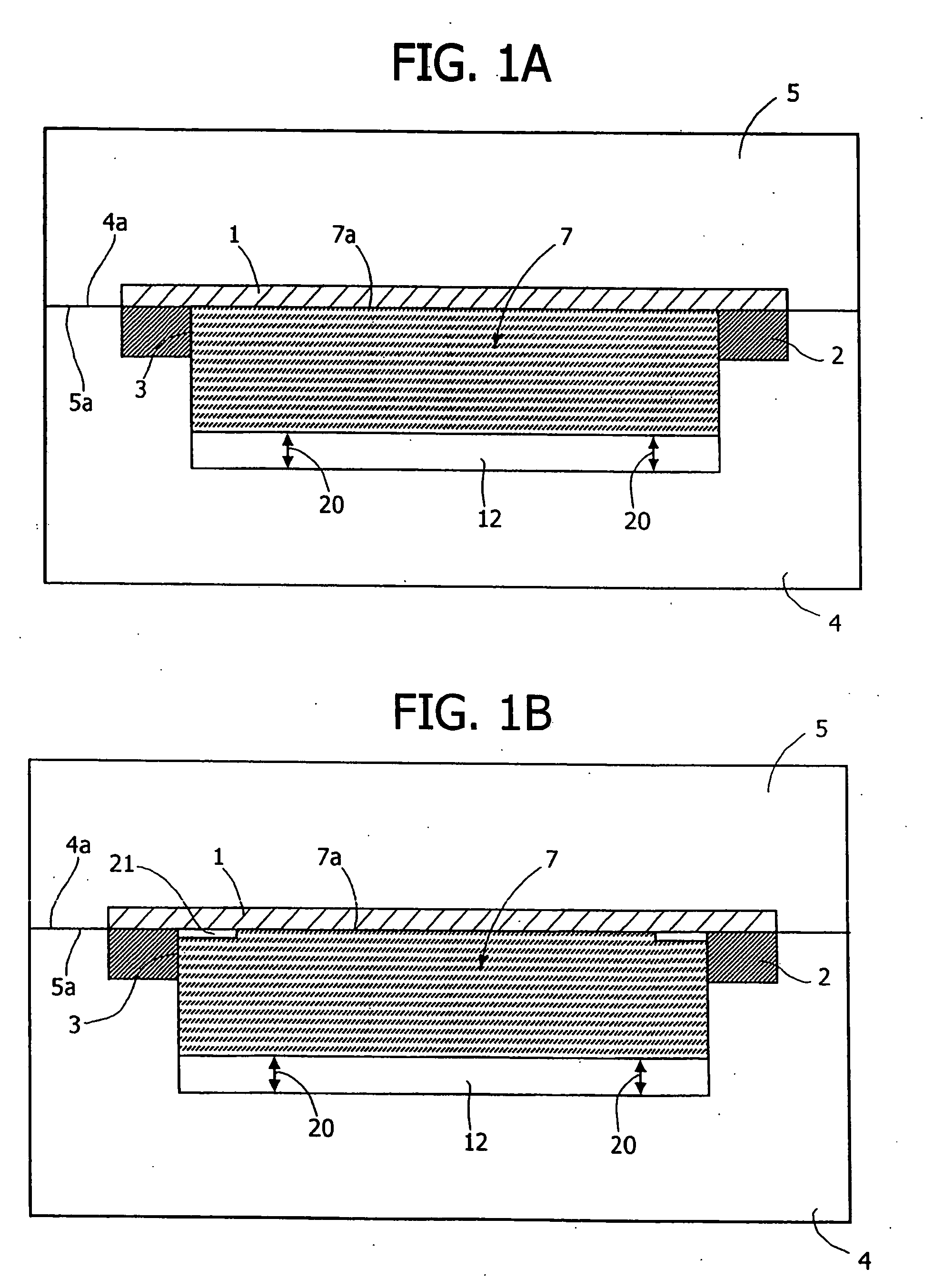 Process and apparatus for the production of articles made of plastic material with at least one overmoulded component