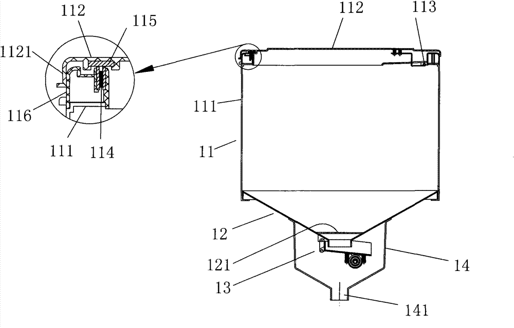 Split 360-degree automatic dried diet feeder for fishpond