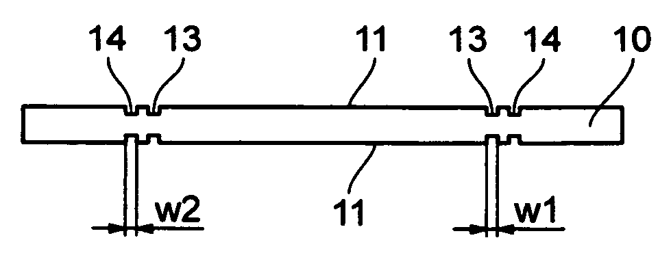 Piezoelectric resonator element, piezoelectric resonator, and piezoelectric oscillator