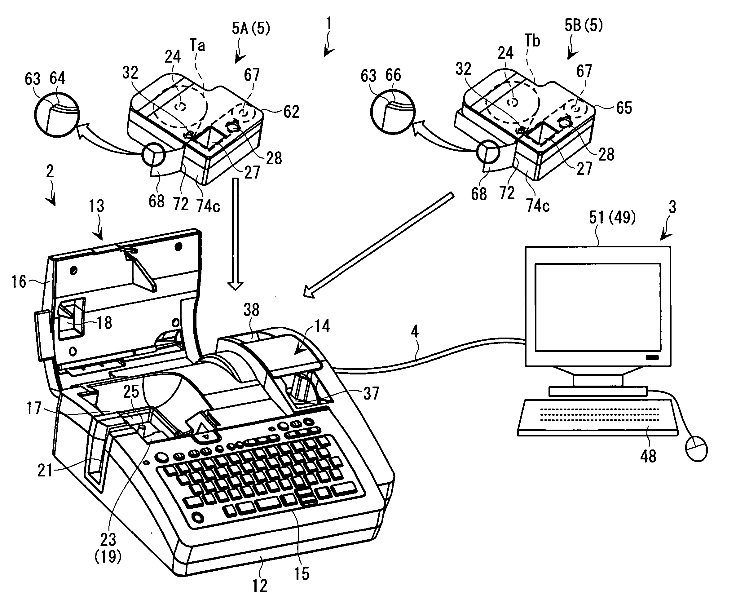 Tape cartridge and tape processing apparatus on which tape cartridge is detachably mounted