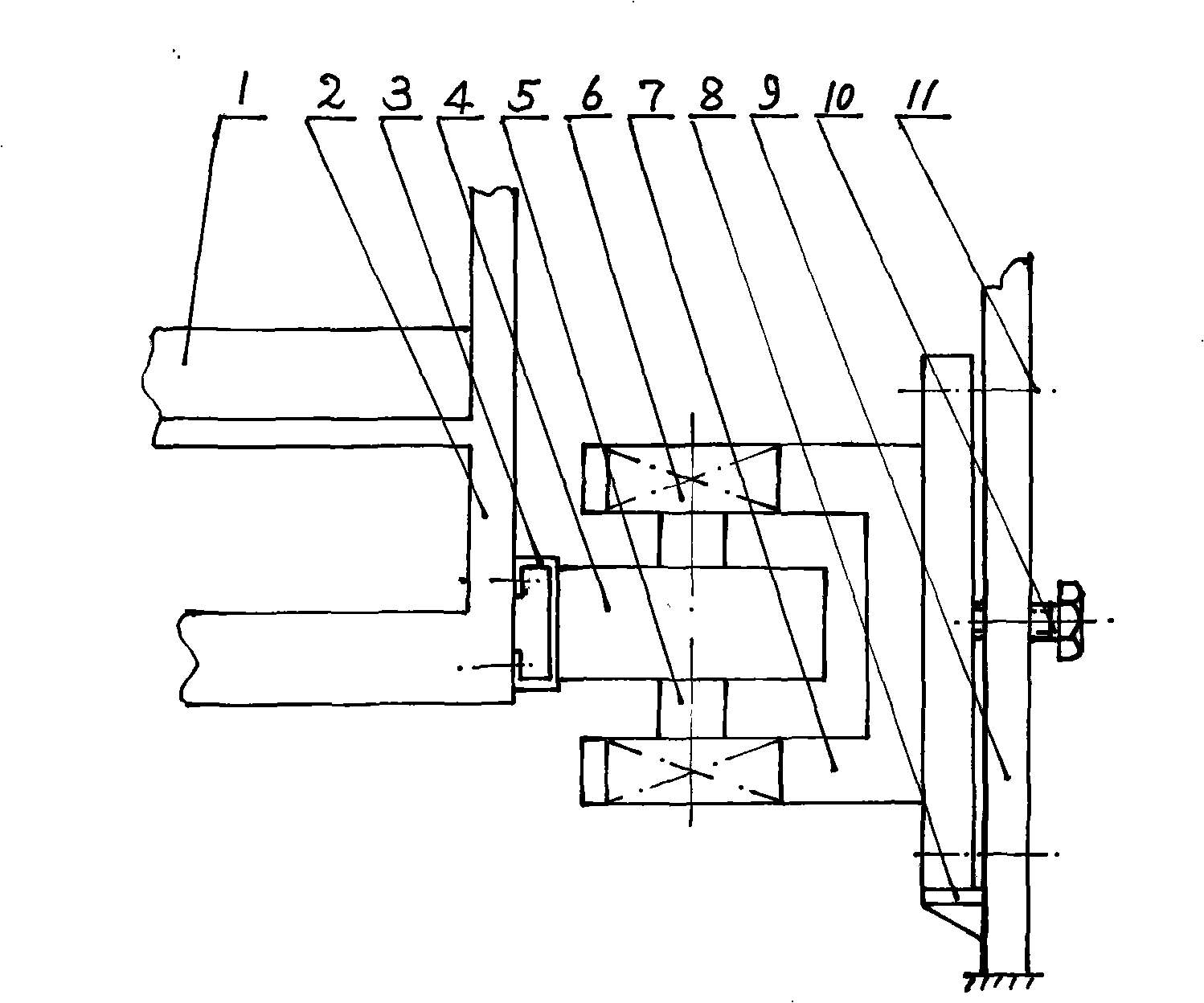 Guiding device of multideck table