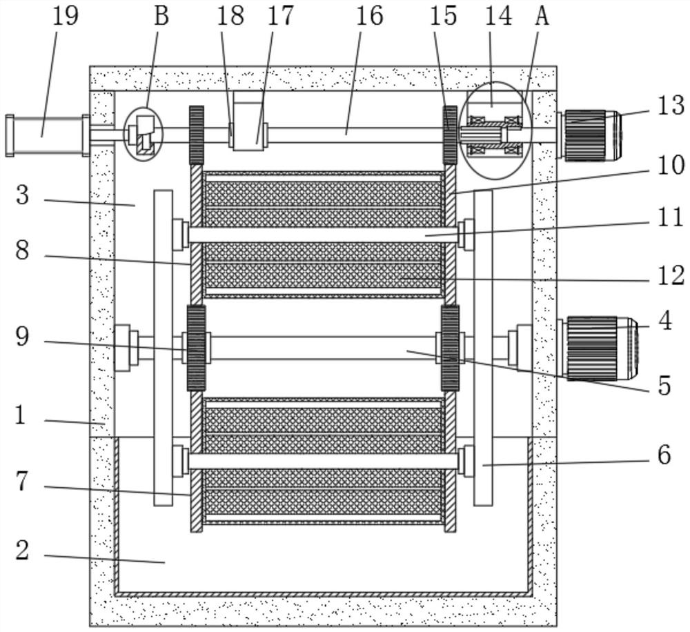 Cleaning and drying device for zipper heads