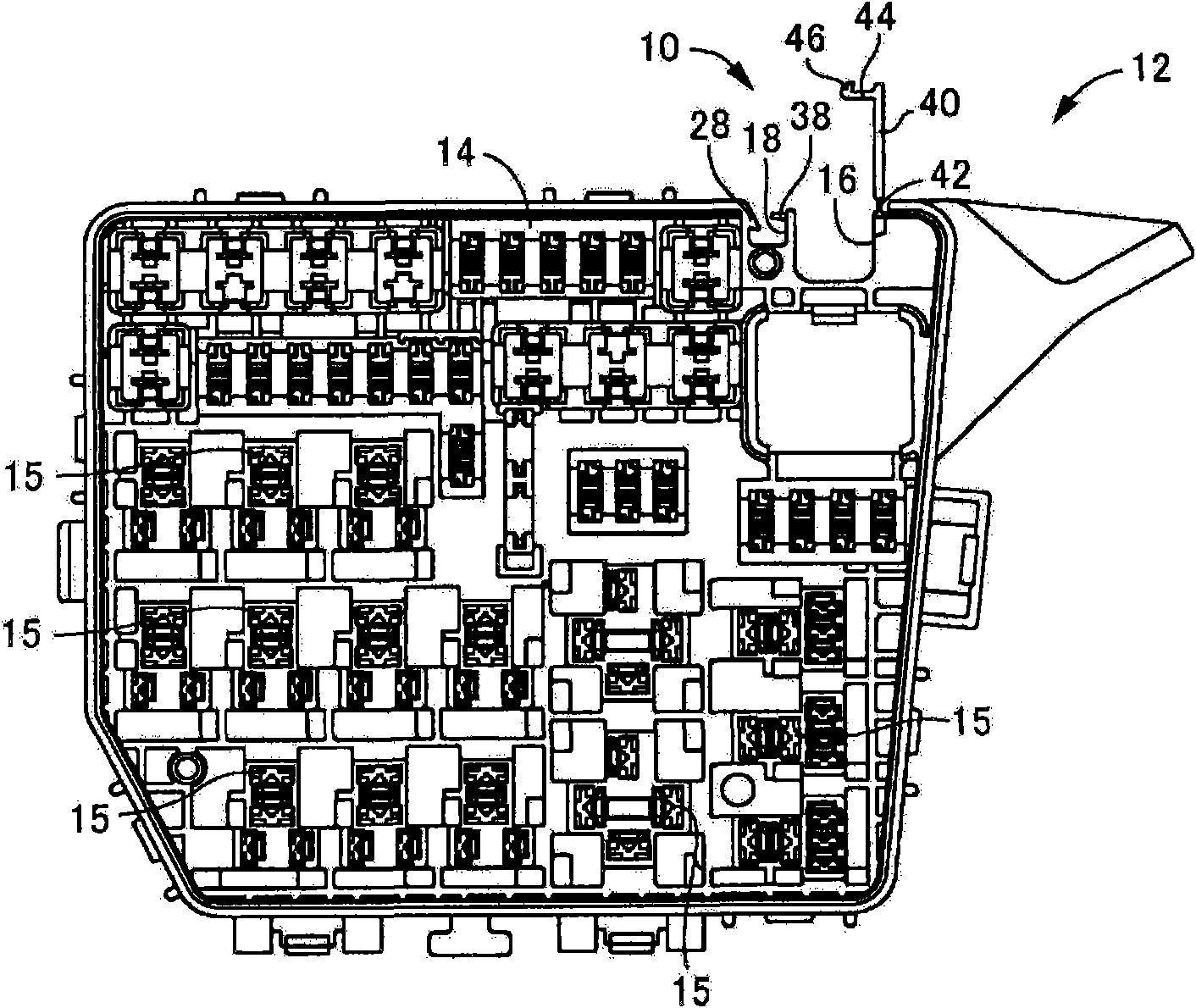 Electronic device with a hinge type closing structure