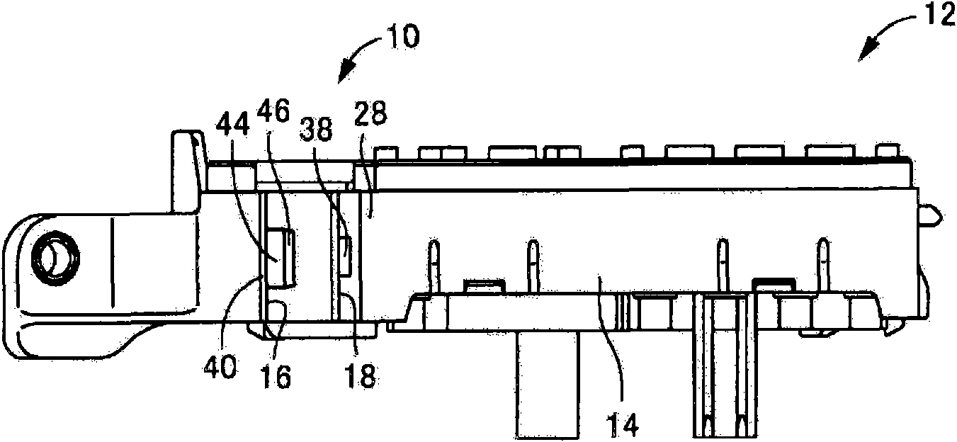Electronic device with a hinge type closing structure