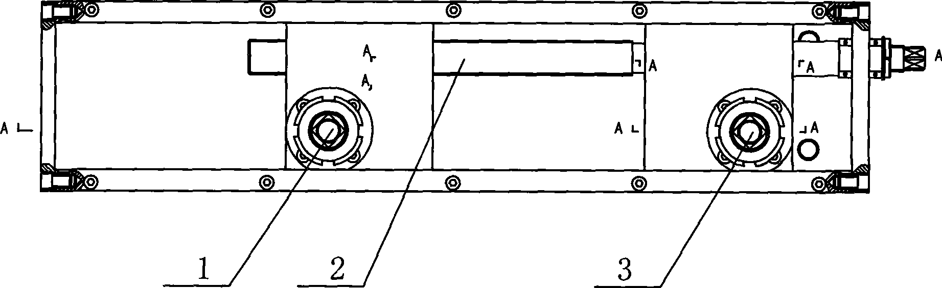 Bracket structure of auxiliary vertical roll