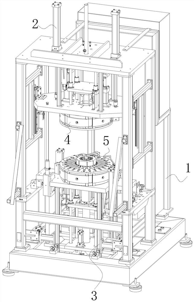 An automatic packaging device for capacitors