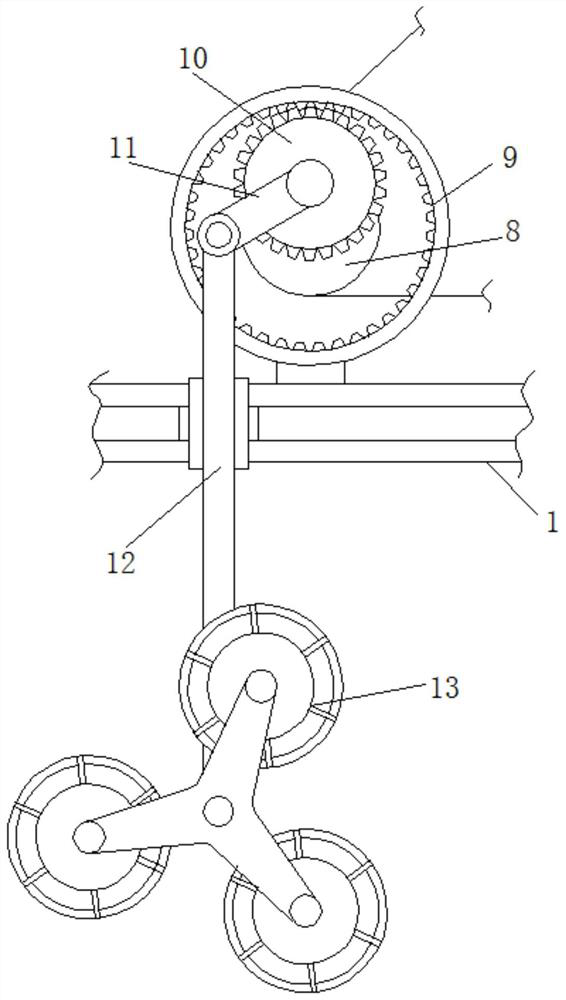 Planetary gear-based mobile fire extinguishing device