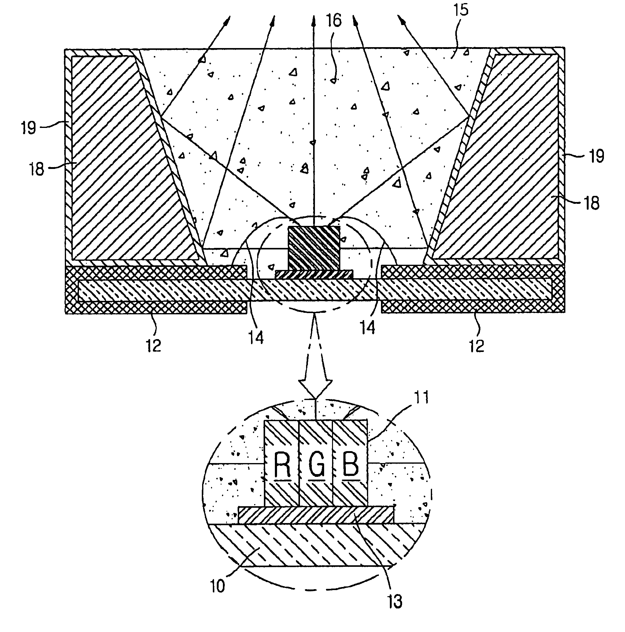 Semiconductor light emitting device with reflectors having cooling function