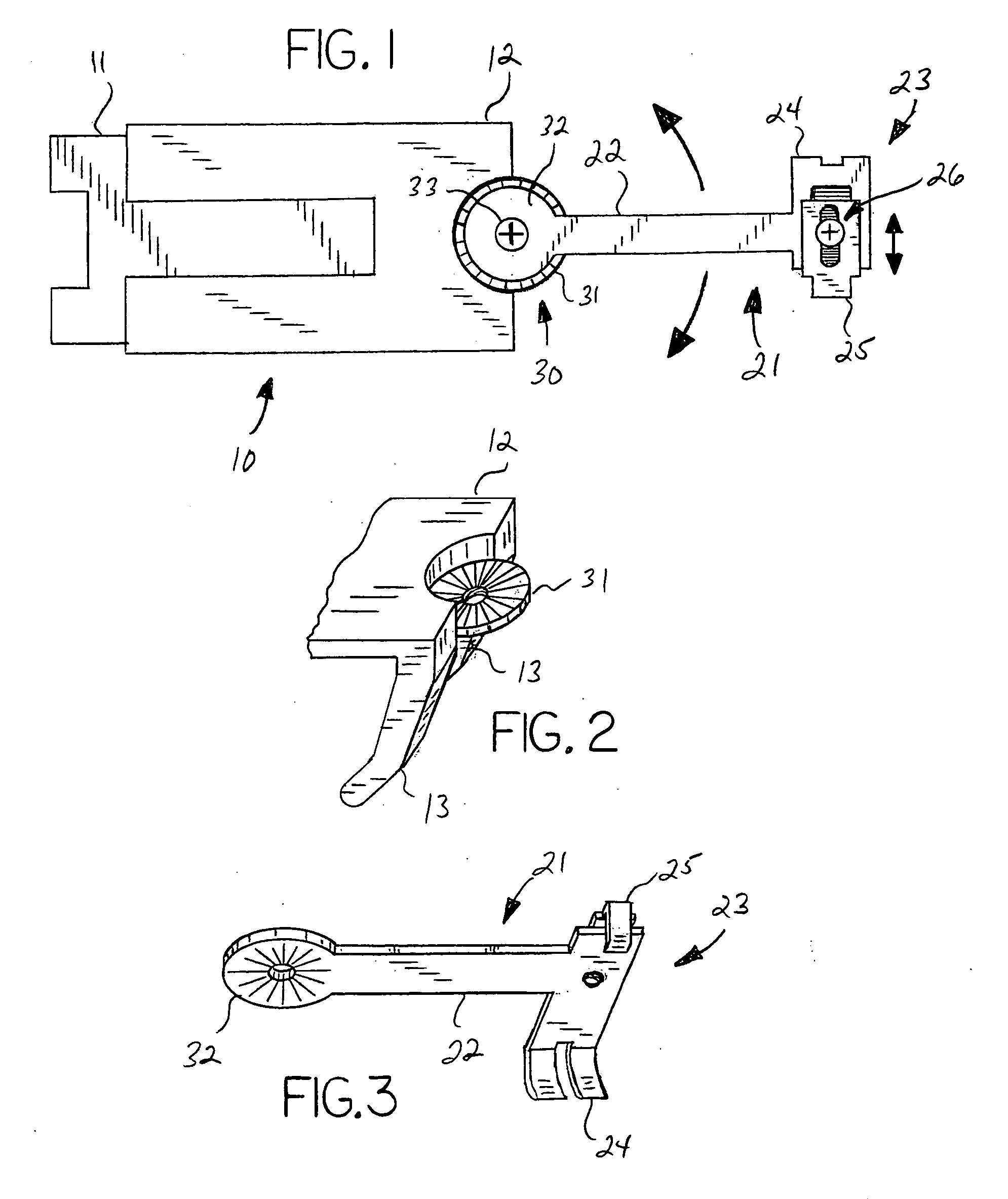 Sternal clamp with rib extension