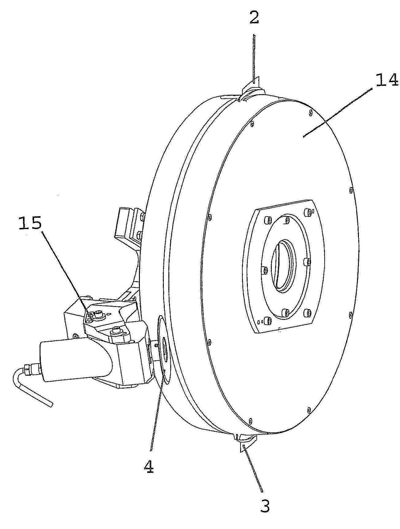 Cutting device and cutting blade for cutting rod-shaped product of tobacco processing industry