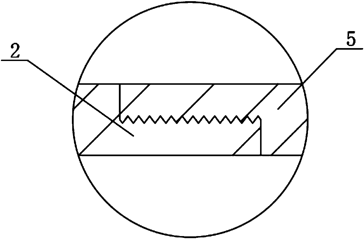 Building automatic drainage device