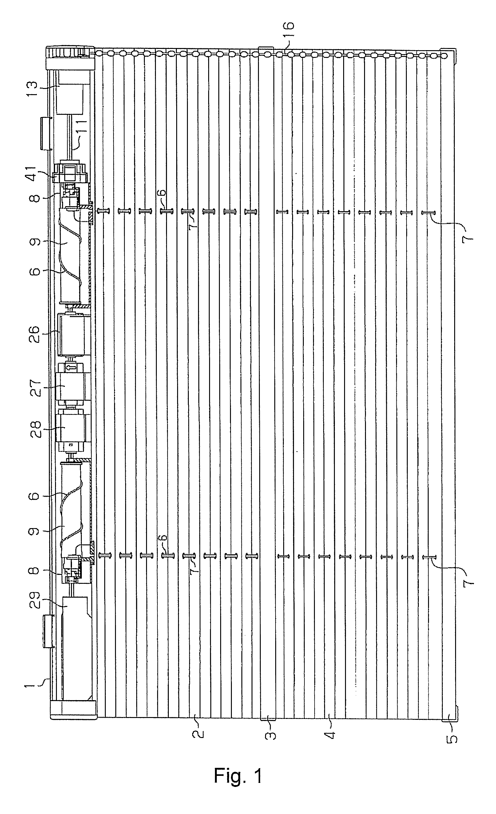 Operation apparatus of sunlight shielding apparatus, lifting apparatus of roll-up blind and operation pulley