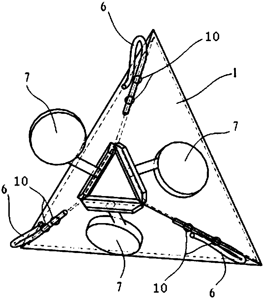 Cargo hoisting and mooring device and cargo hoisting and mooring method