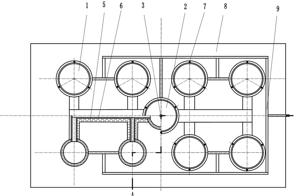 Same-level multi-strand continuous casting device and method for magnesium alloy