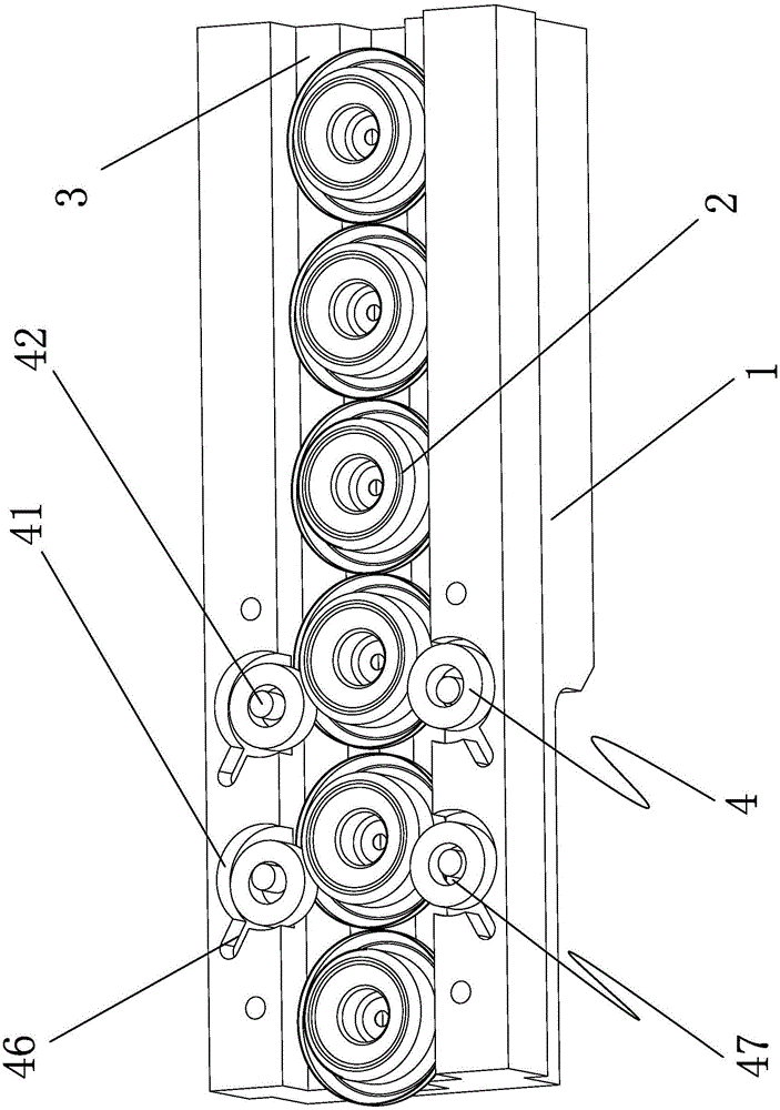 Rail device with material positioning mechanism
