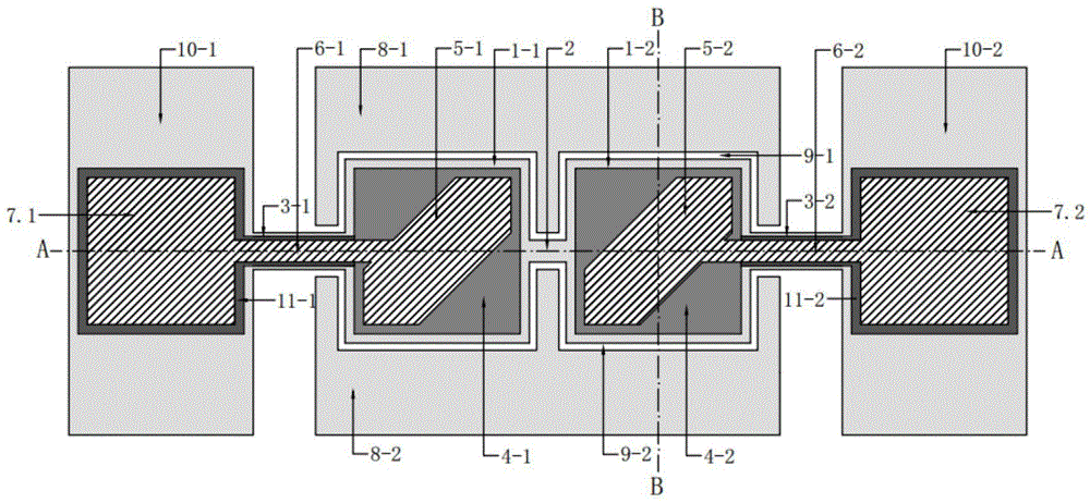 Piezoelectric type two-block cascaded micro mechanical filter