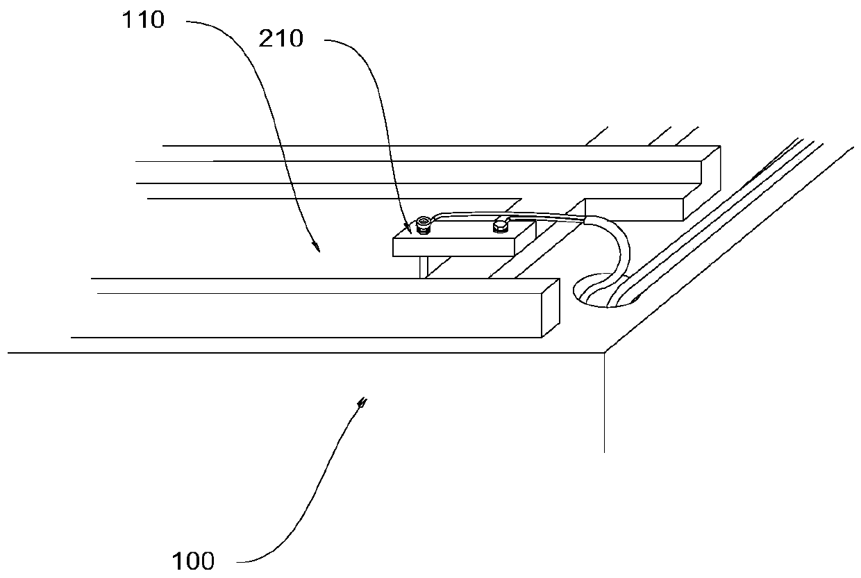 Liquid level monitoring device for welding strip tin-plating machine