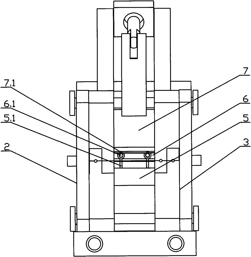 Bending machine for braking hose coupler