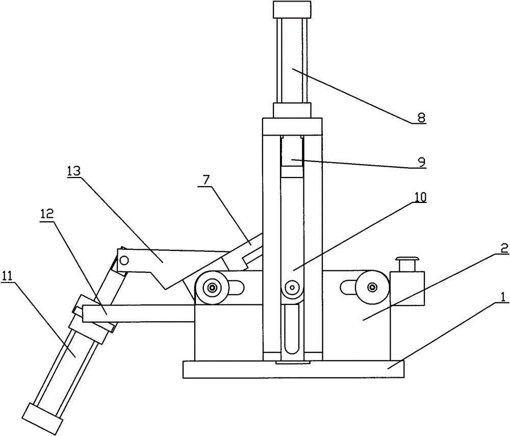 Bending machine for braking hose coupler