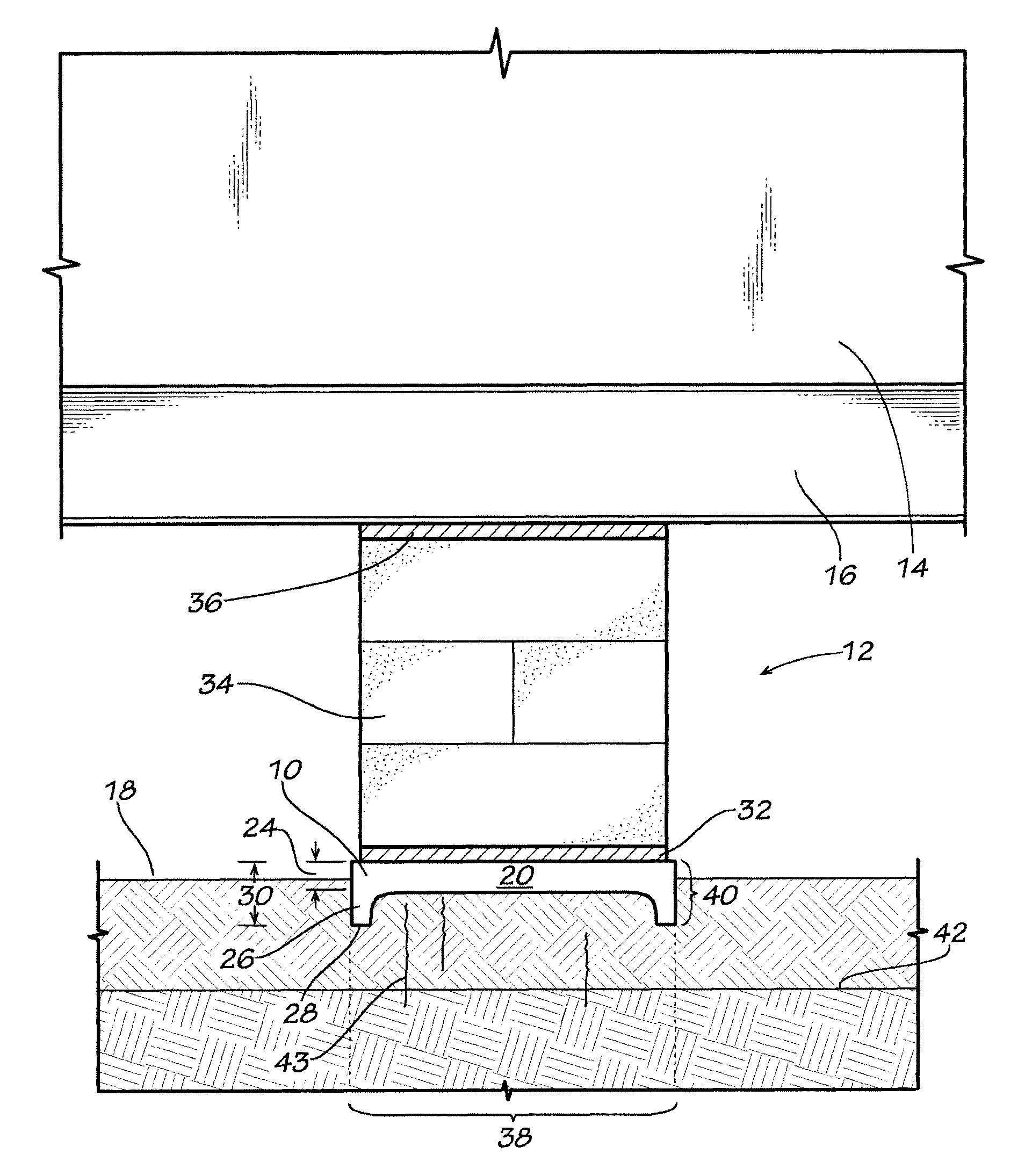 Thermal isolator ground pan for foundation of manufactured building