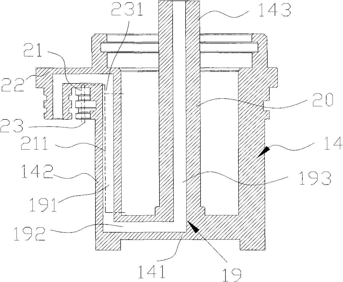 Pushing device for extraction of formation fluid