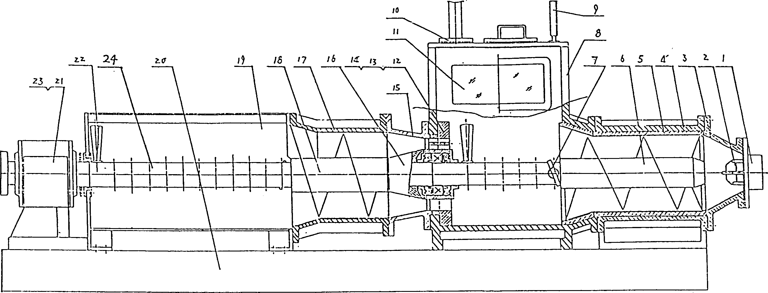 Vacuum extruder of brick or tile