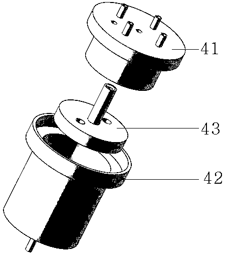 Continuous infusion device for automatically switching infusion channel sequence
