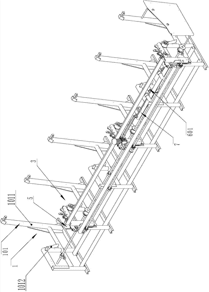 Automatic rectangular tube feeding device