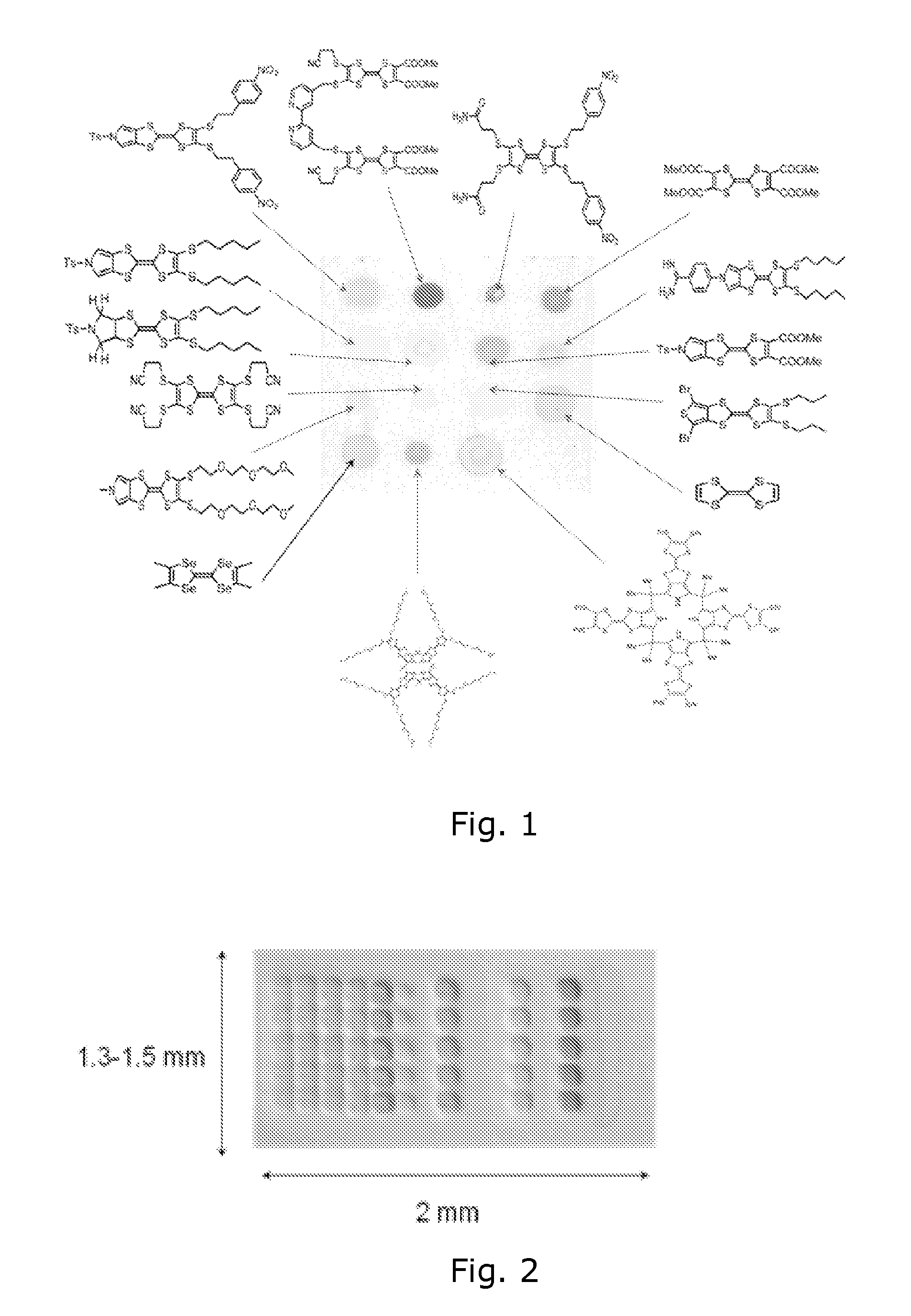 Multisensor array for detection of analytes or mixtures thereof in gas or liquid phase