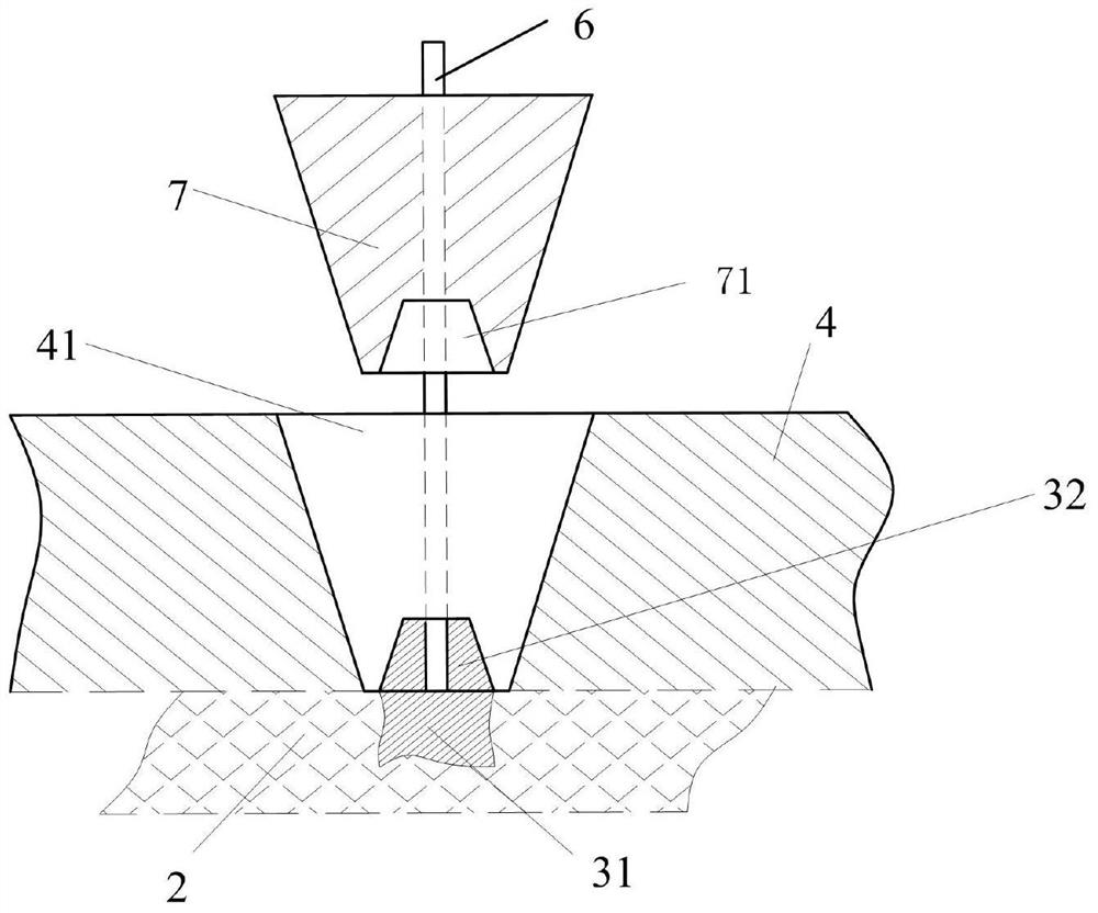 A positioning structure and positioning method of a surface insert