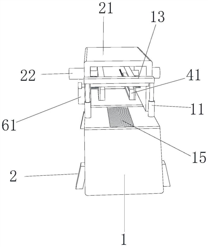 Feeding device for plastic PVC pipeline production