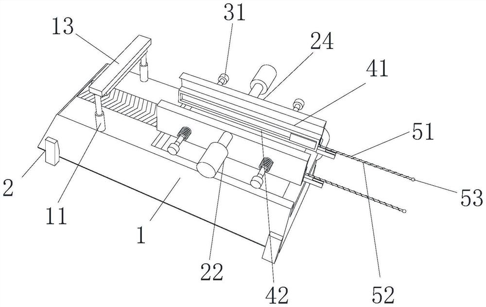 Feeding device for plastic PVC pipeline production