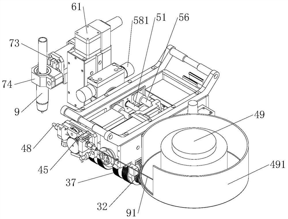 Magnetic attraction type welding tractor