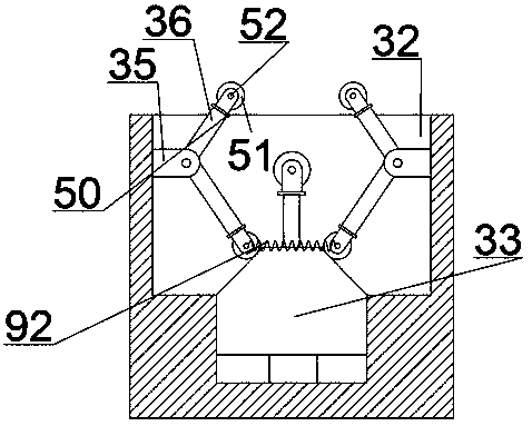 Electric pole climbing device with automatic speed changing function